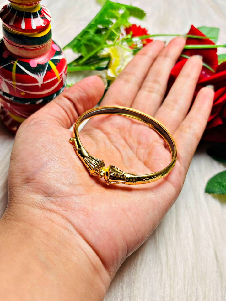 Bong Touch- Gold Plated Loha Bandhano