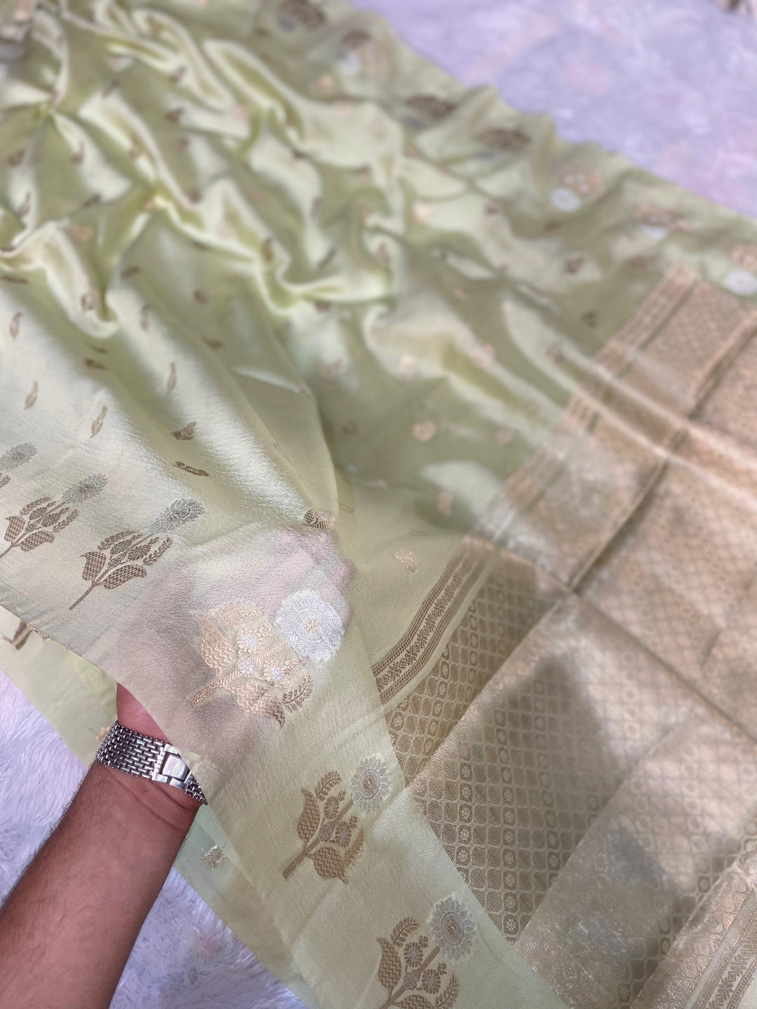 Rajmohini Banarasi Silk Saree