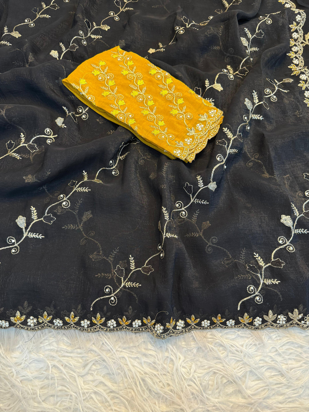 Slightly Romantic Crush Silk Saree