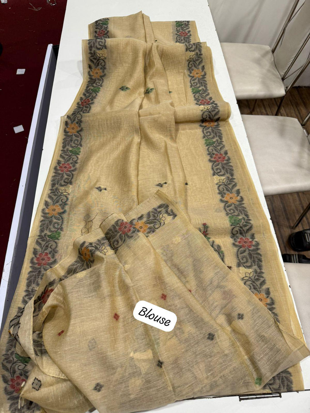 Poetic & Elegant Linen Jamdani Saree