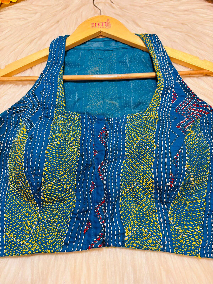 Needle Whisper-Halter neck Blouse