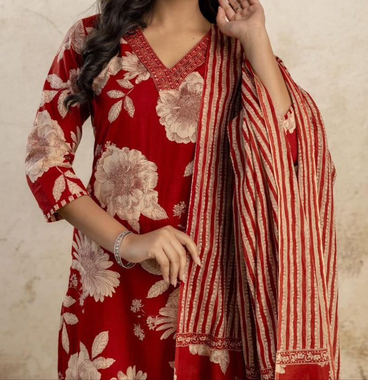 Neeli Baadal Cotton Kurti Set