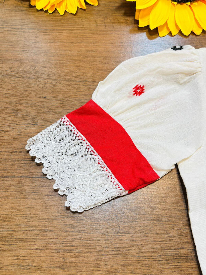 Rang Rekha -Jamdani Weaving Blouse With Puff Sleeves