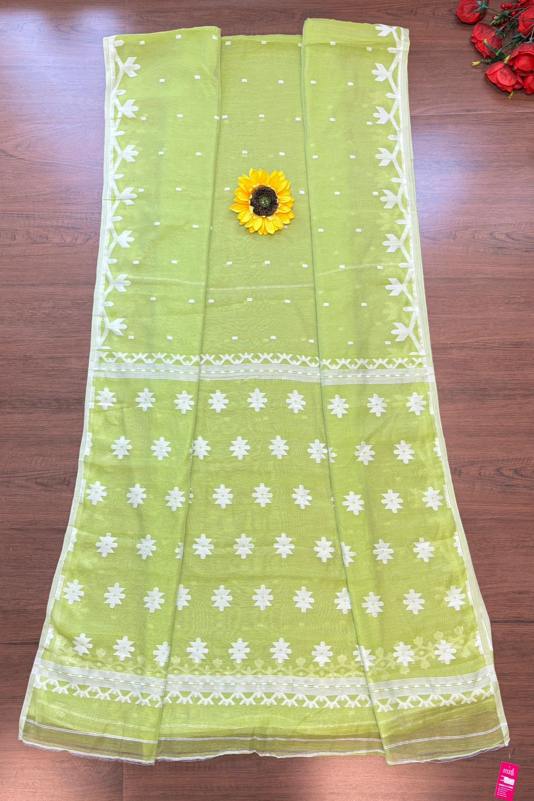 Megh-er Chithi Dhakai Jamdani Saree – Monamaar