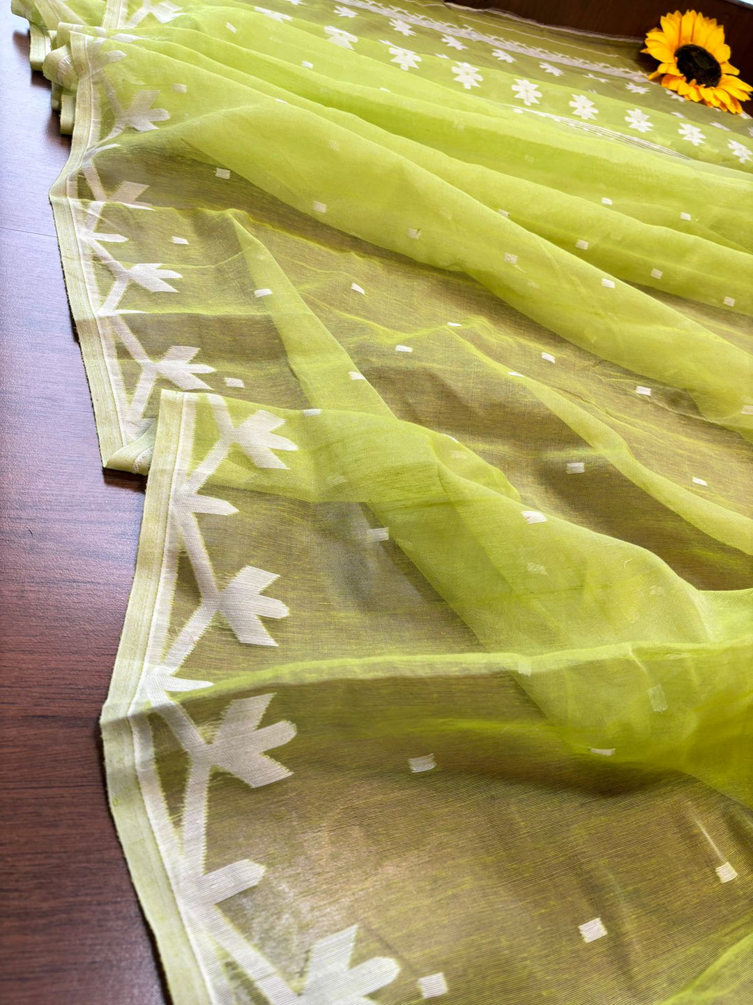 Megh-er Chithi Dhakai Jamdani Saree