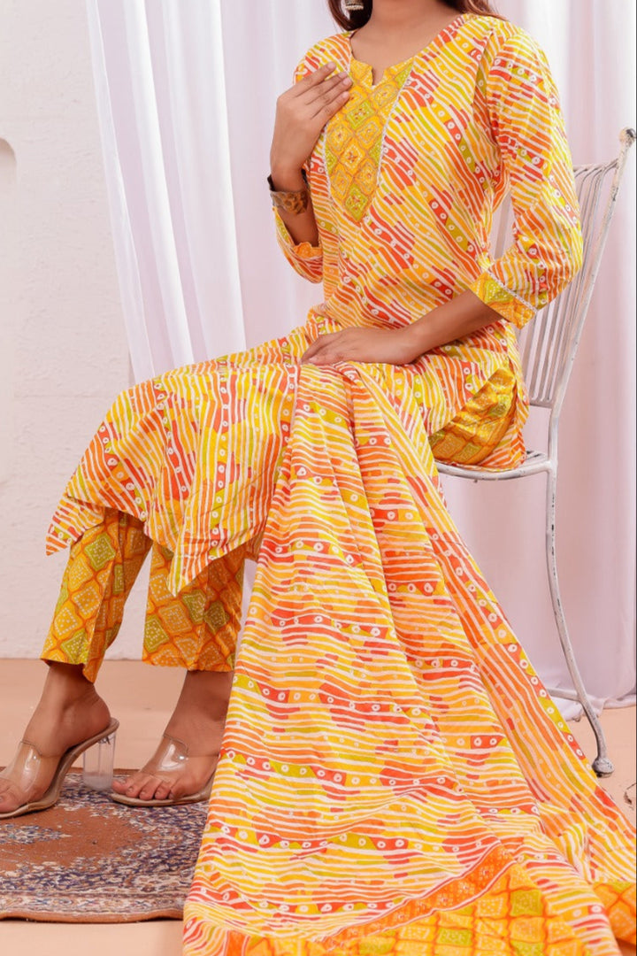 Canvas of Lustre Cotton Kurti Set