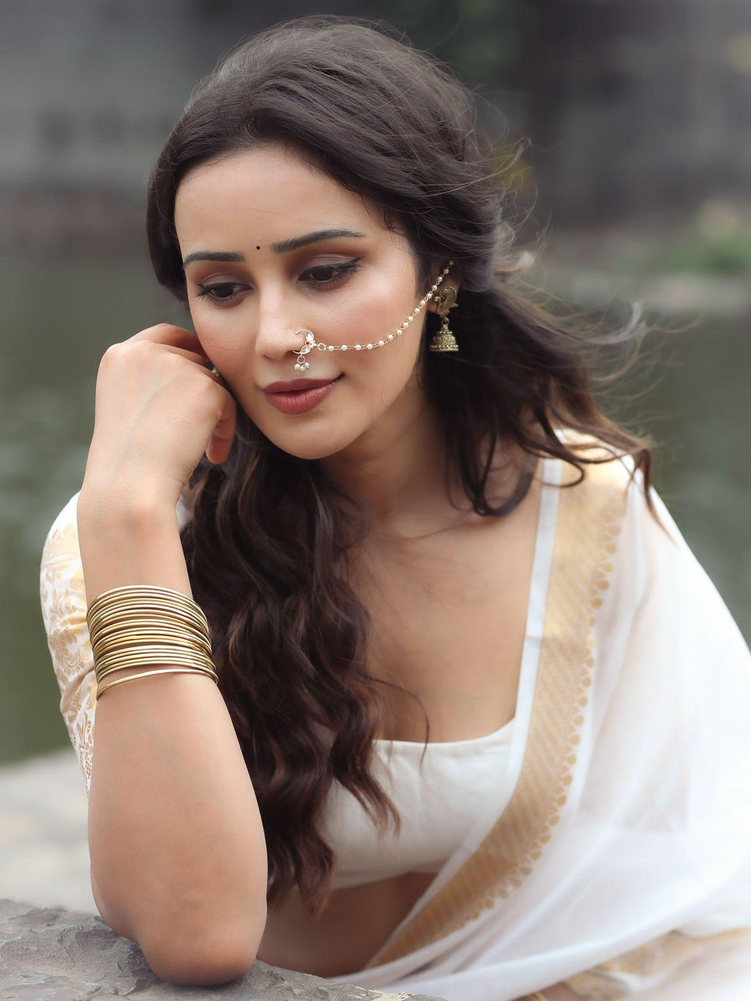 Model Inspired White Onam Cotton Saree