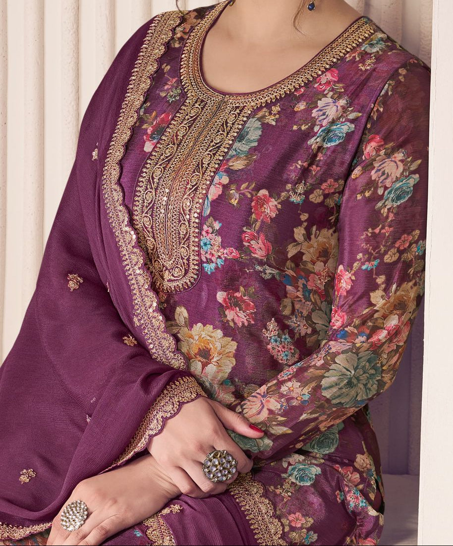 Retro Vibe Chinnon Silk Kurti Set