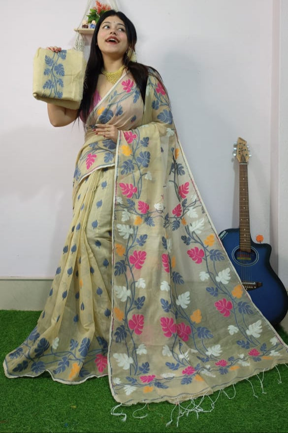 Moner Rong Dhakai Jamdani Saree