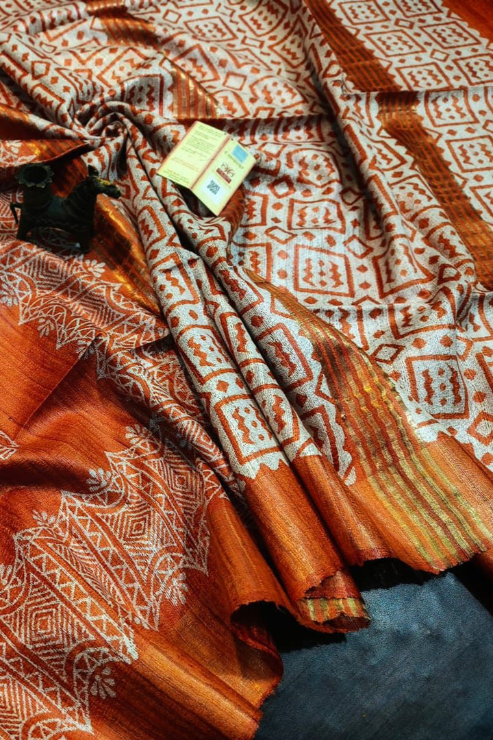 Golden Wand Ghicha Tussar Silk Saree