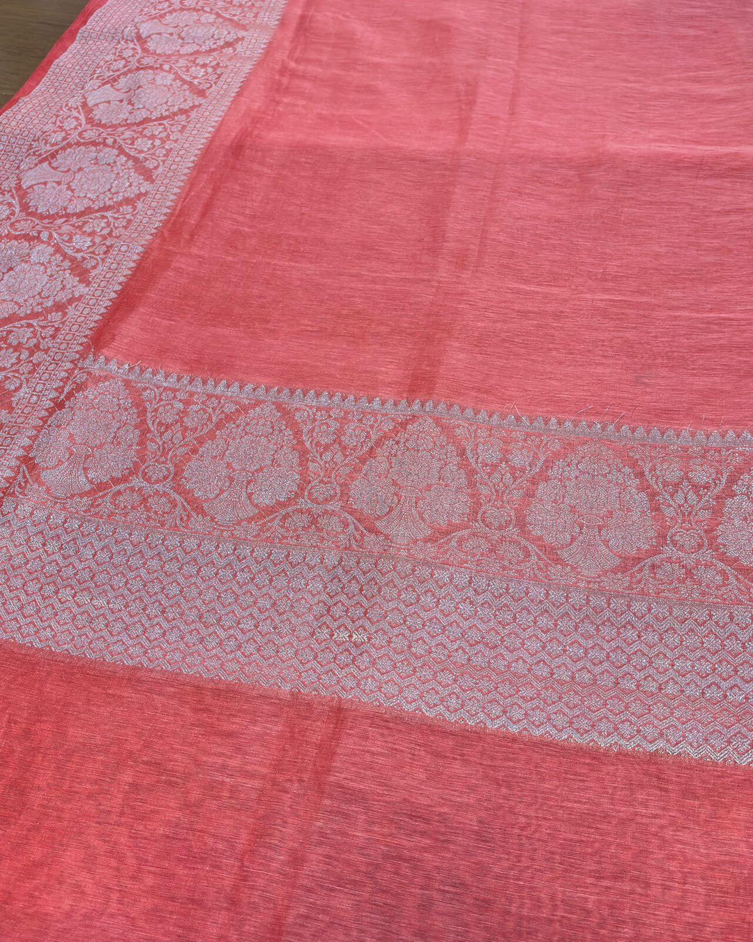 Suhasini - Pure Handwoven Silk Linen