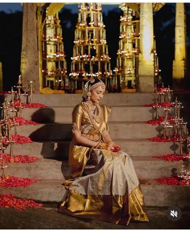 Actress Sobhita Dhulipala Inspired Banarasi Tissue Silk Saree