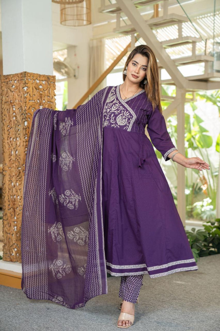 Age Old Art Cotton Kurti Set
