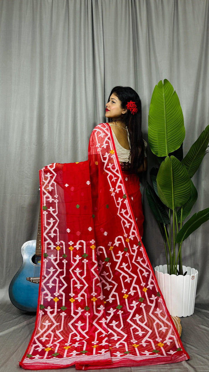 Chorui Pakhi Muslin Dhakai Jamdani Saree