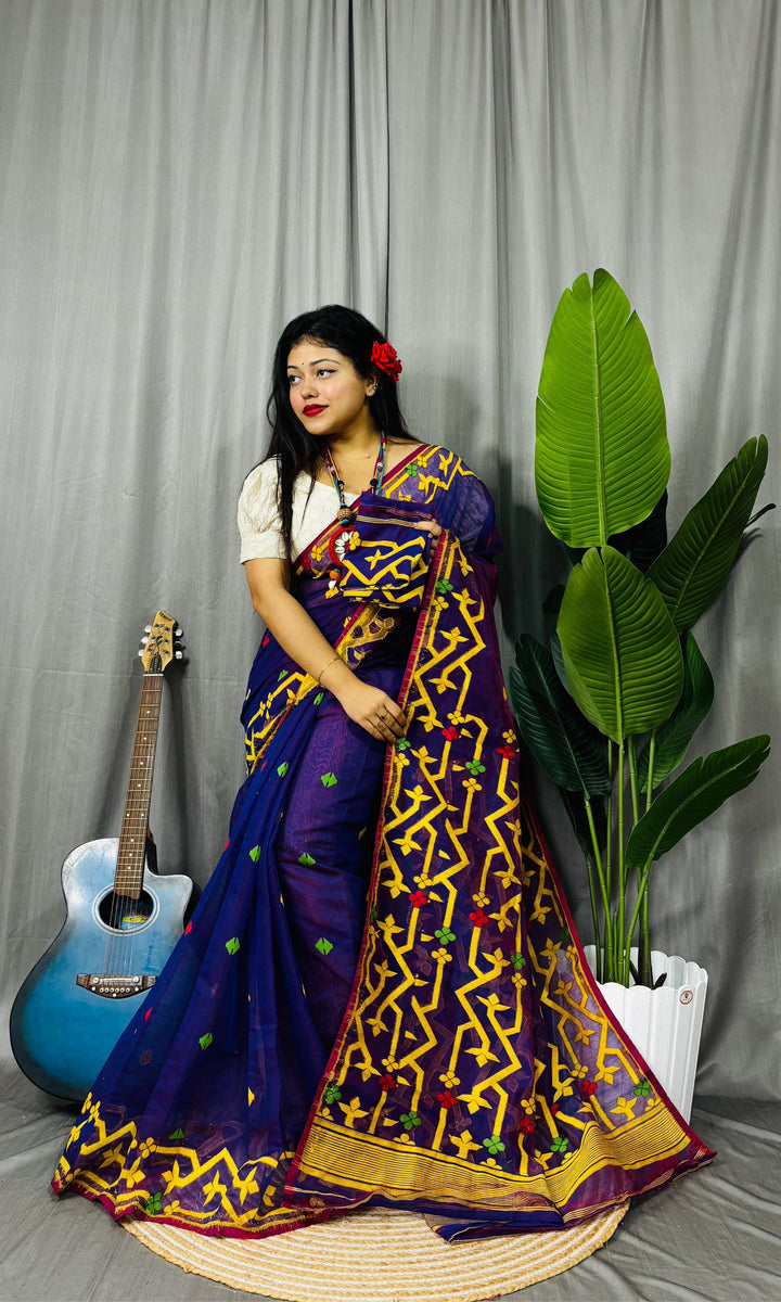 Chorui Pakhi Muslin Dhakai Jamdani Saree