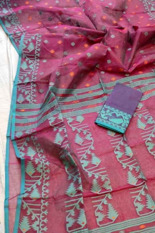 Ektu Bikel Karat Dhakai Jamdani Saree