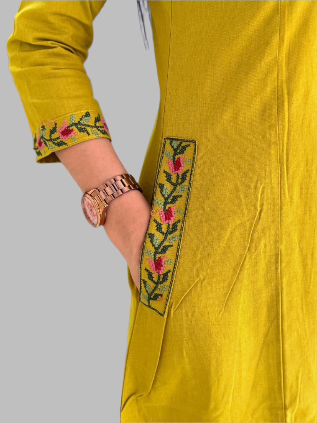 Tune of Awe Cotton Kurti Set