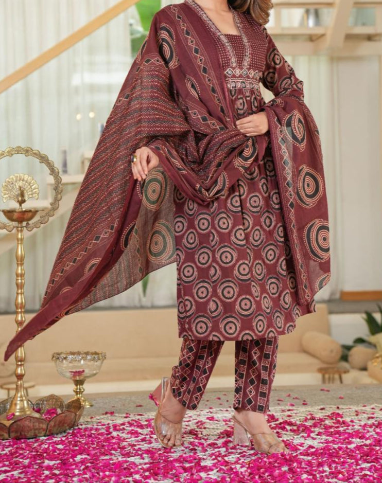 Ivorymist Cotton Kurti Set