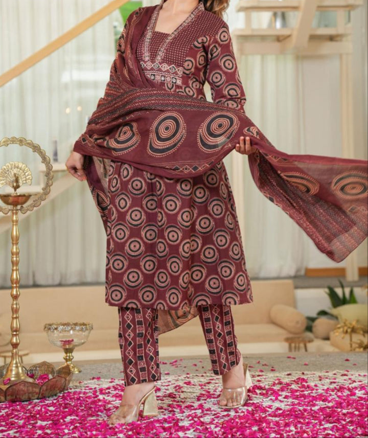 Ivorymist Cotton Kurti Set