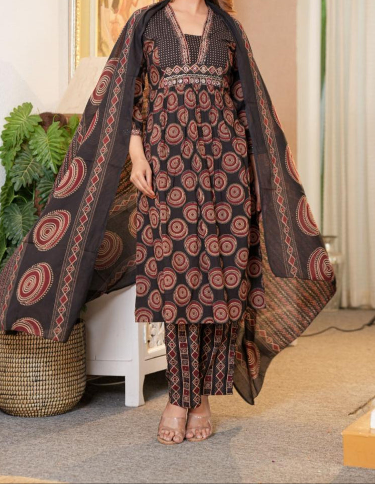 Ivorymist Cotton Kurti Set