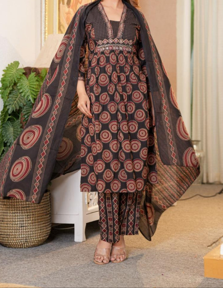 Ivorymist Cotton Kurti Set