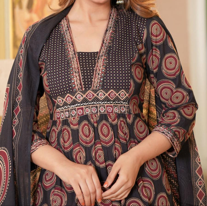 Ivorymist Cotton Kurti Set
