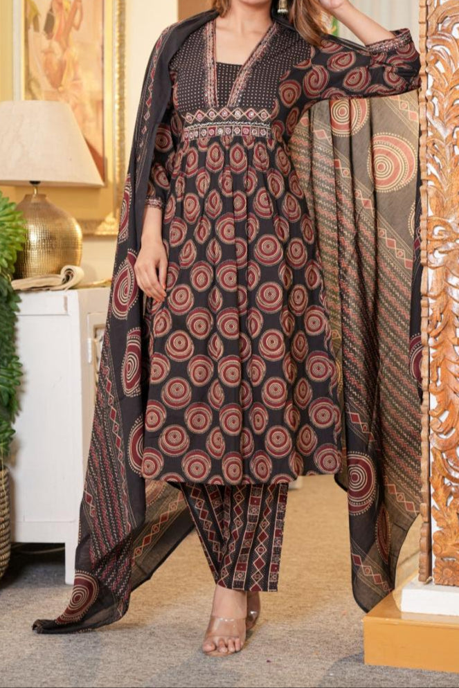 Ivorymist Cotton Kurti Set
