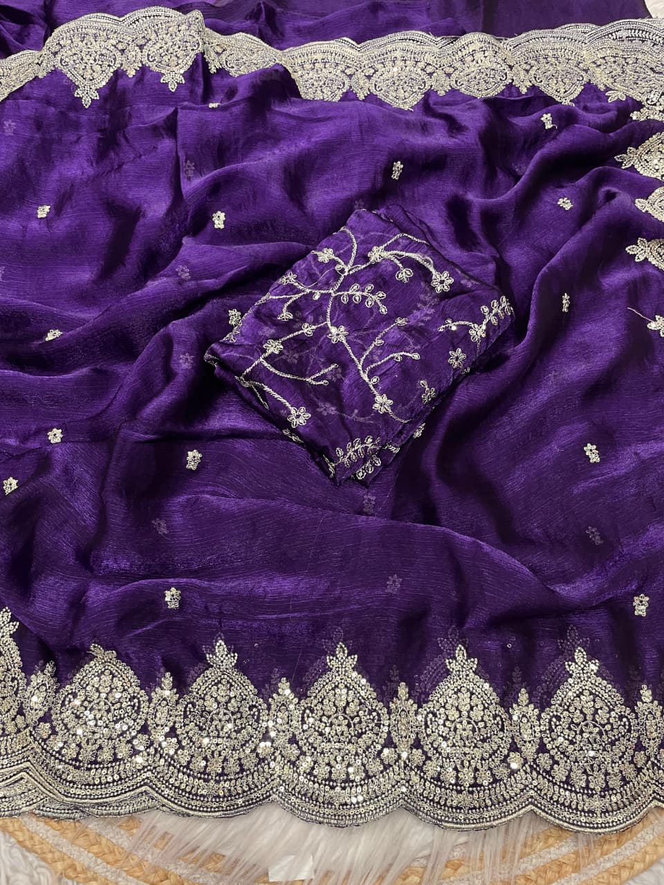 The Black Swan Fancy chiffon Silk Saree