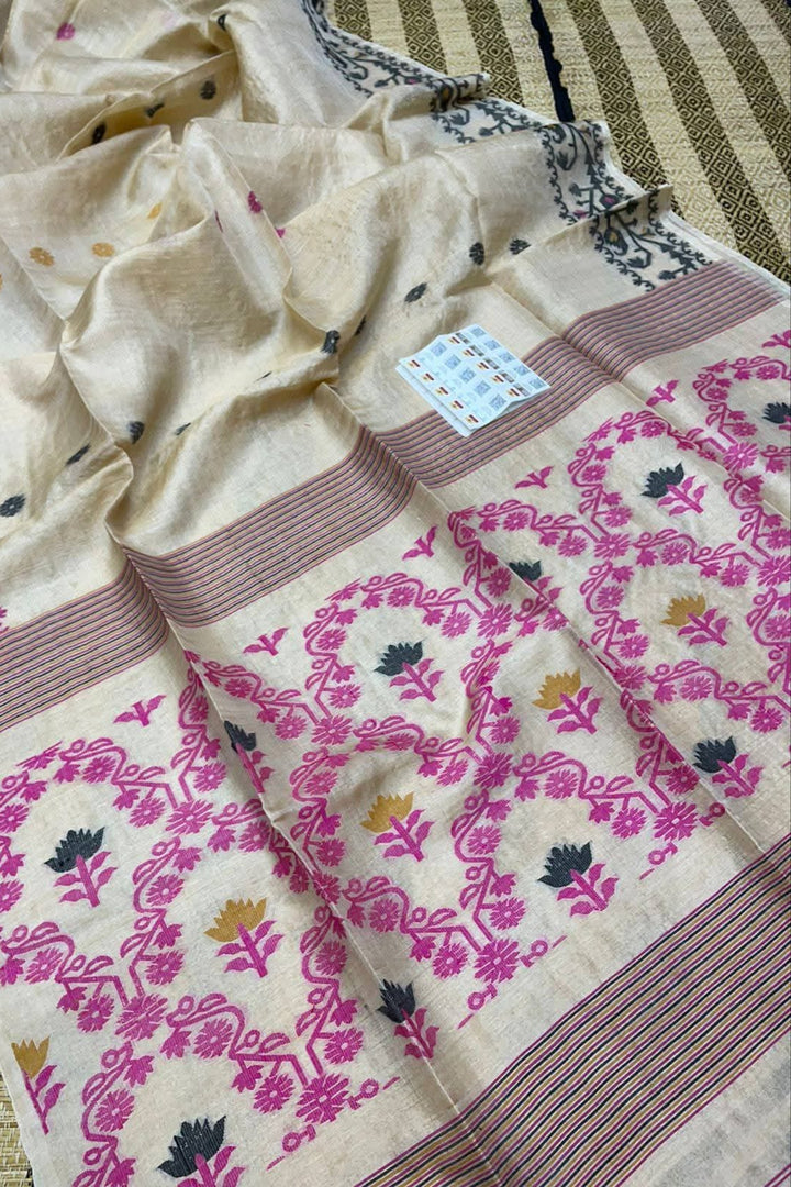 Rangini Ruposhi Gachi Tussar Saree