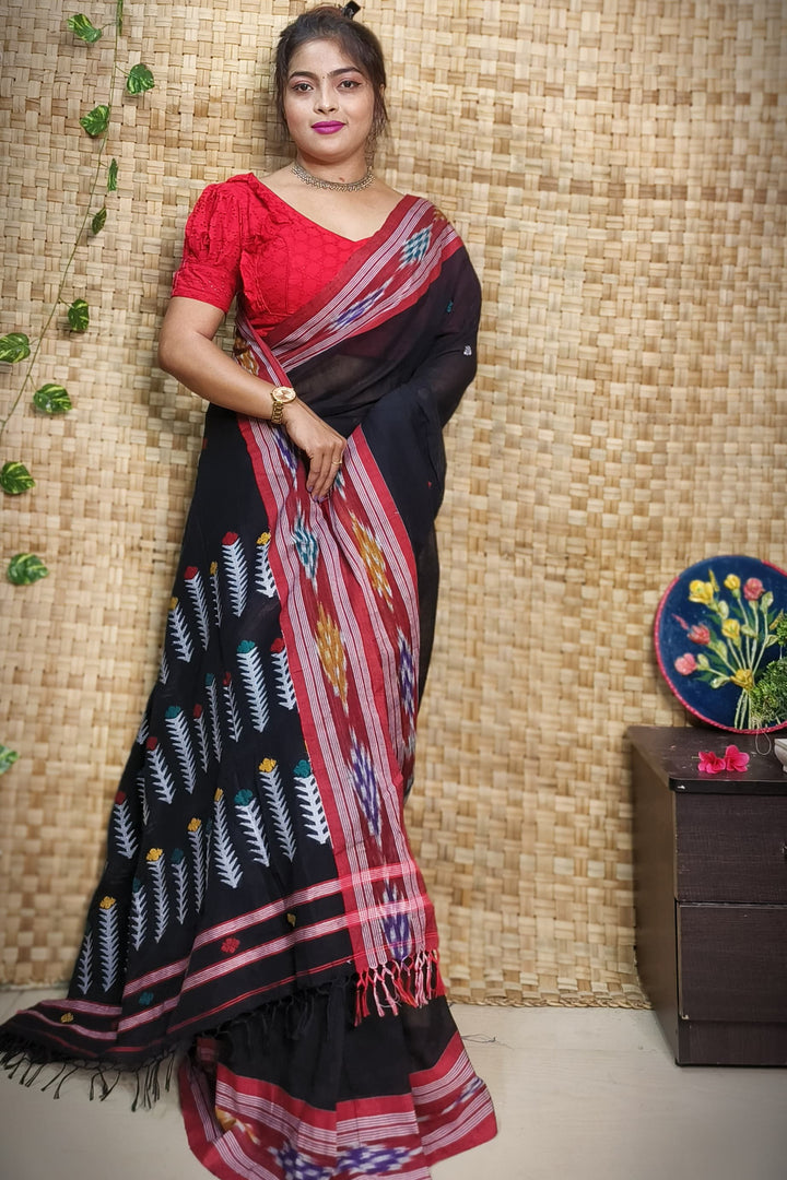 Light of the Border Katki Jamdani Saree