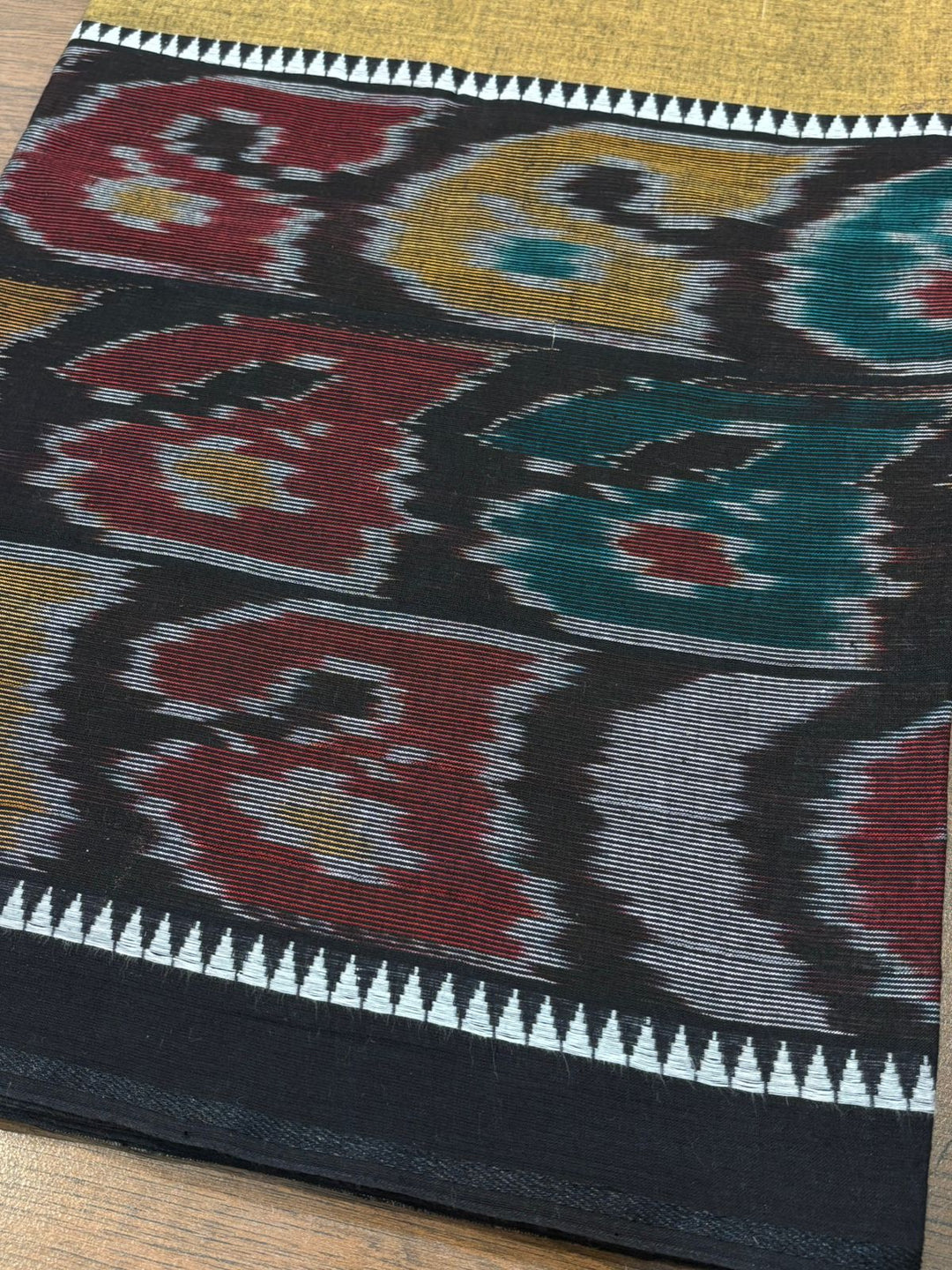 Ikatara - Dhonekhali Cotton Handloom Saree(Dvitiya)