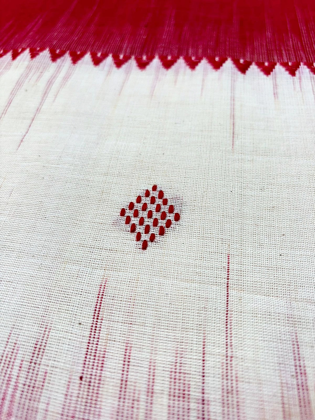 Ikatara - Dhonekhali Cotton Handloom Saree(Tritiya)