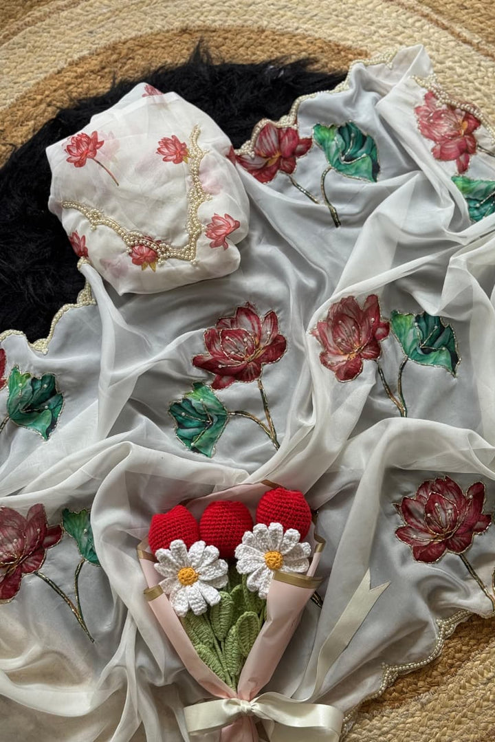 Khwaab-e-Kohinoor Organza Saree