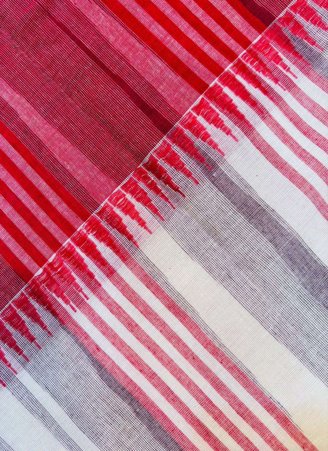 Ikatara - Dhonekhali Cotton Handloom Saree(Ashtami)