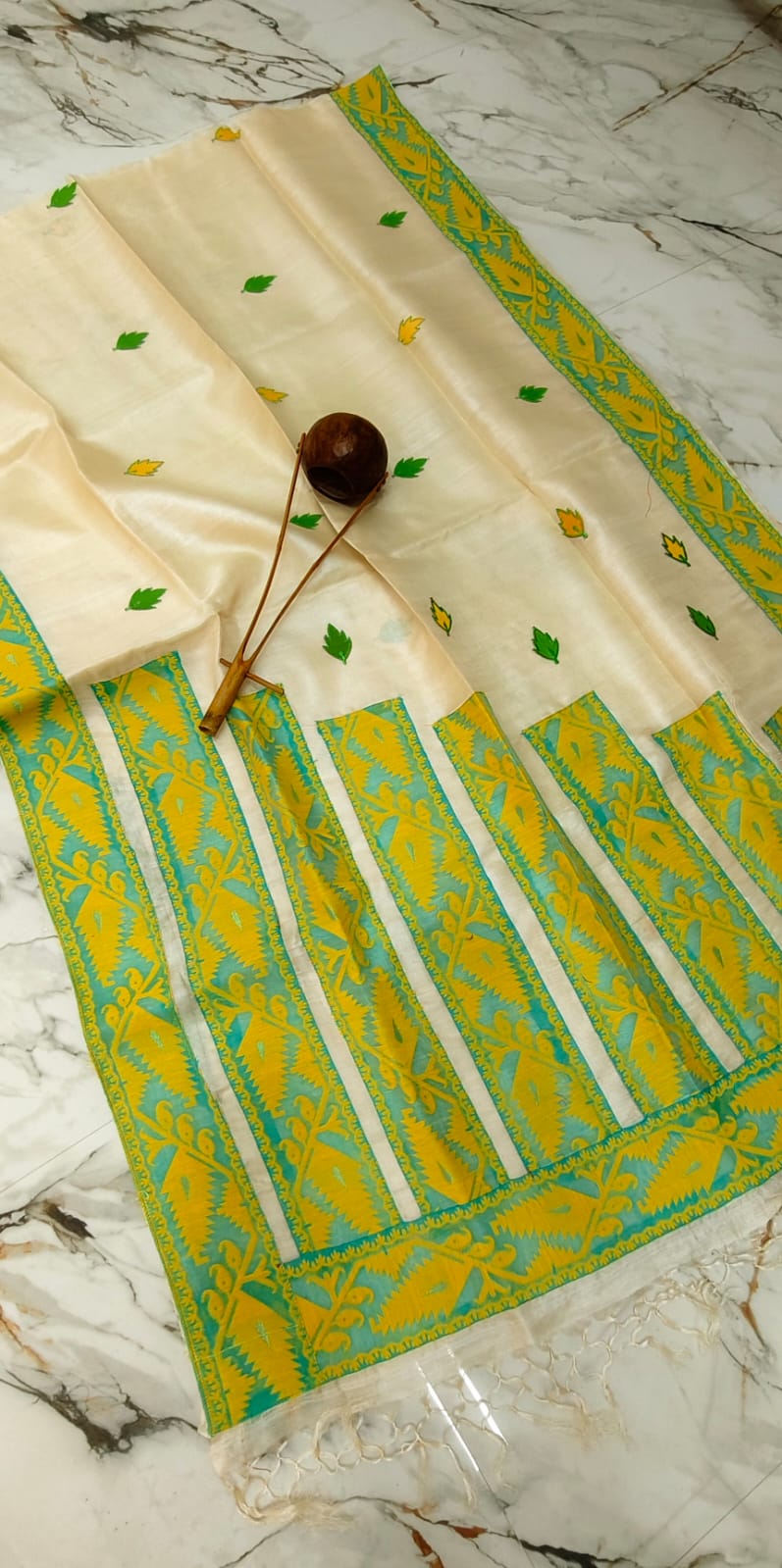 Naba Prabhat Gachi Tussar Applique Saree
