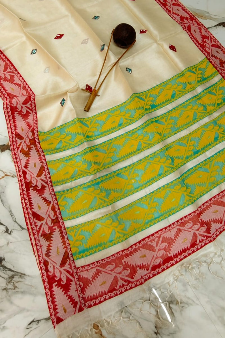 Naba Prabhat Gachi Tussar Applique Saree