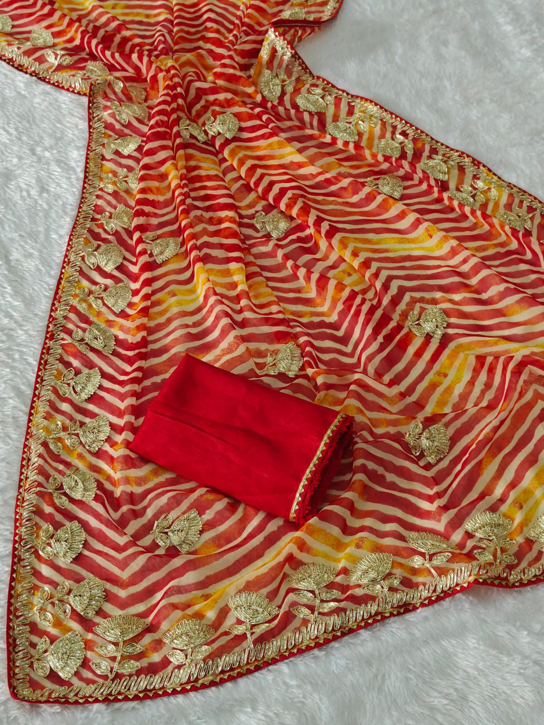 Lily of Dreams Georgette Silk Saree