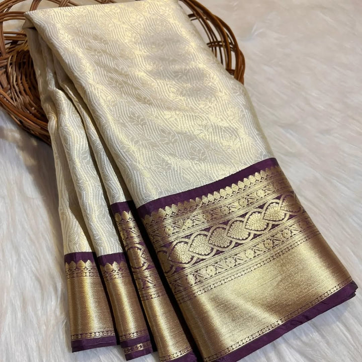 Compassionate Flower Banarasi Kanchipuram Tissue Silk Saree