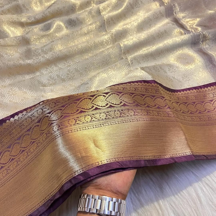 Compassionate Flower Banarasi Kanchipuram Tissue Silk Saree