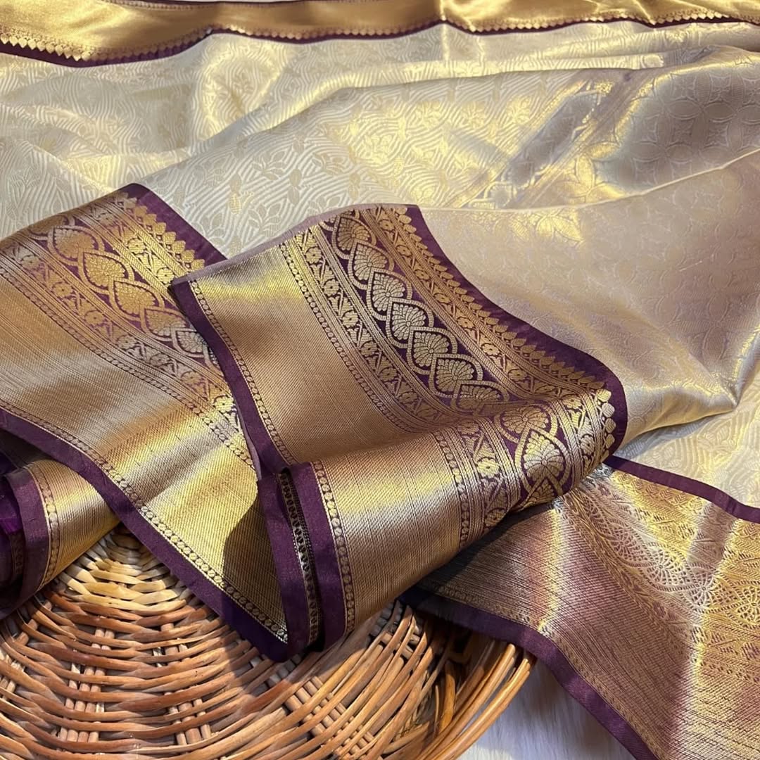 Compassionate Flower Banarasi Kanchipuram Tissue Silk Saree
