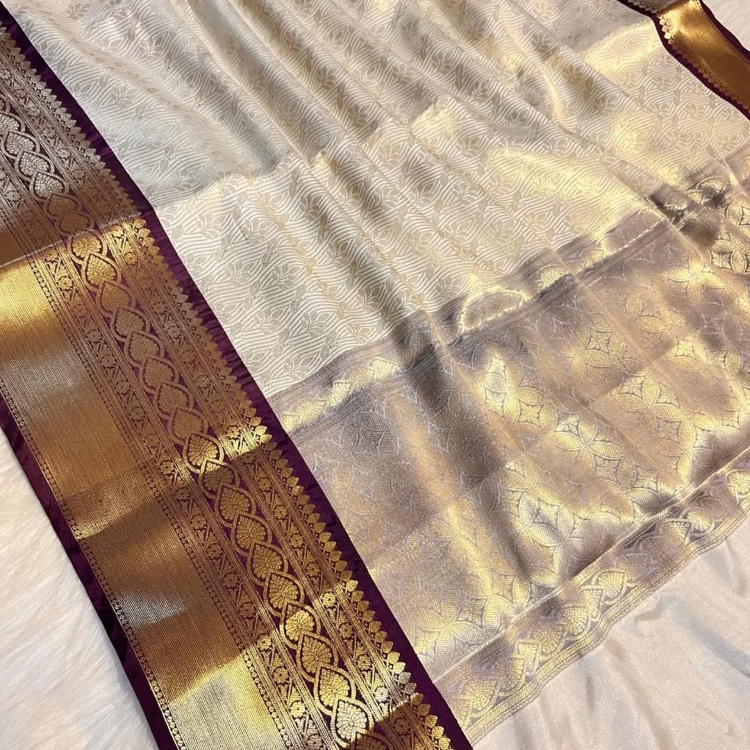 Compassionate Flower Banarasi Kanchipuram Tissue Silk Saree