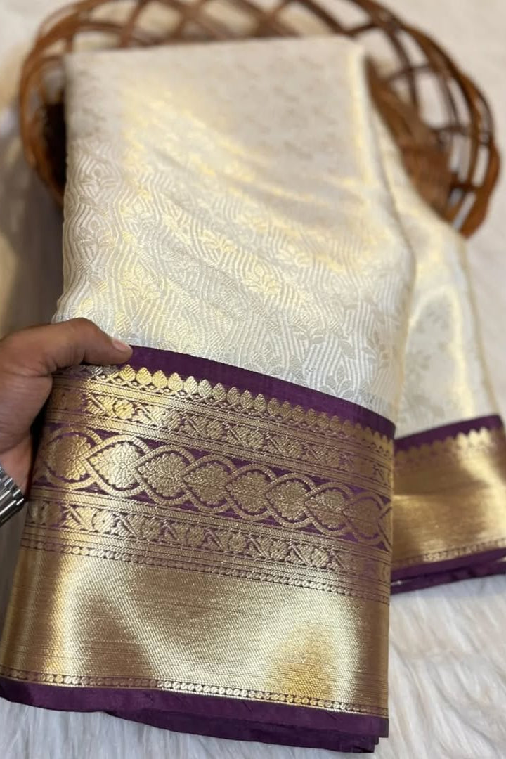 Compassionate Flower Banarasi Kanchipuram Tissue Silk Saree