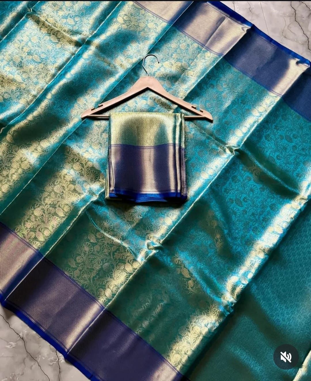 Rudra Rangan Banarasi Tissue Silk Saree