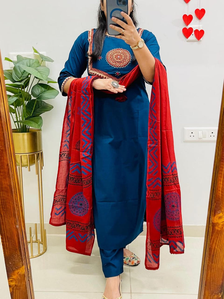 Dreamy Night Cotton Kurti Set