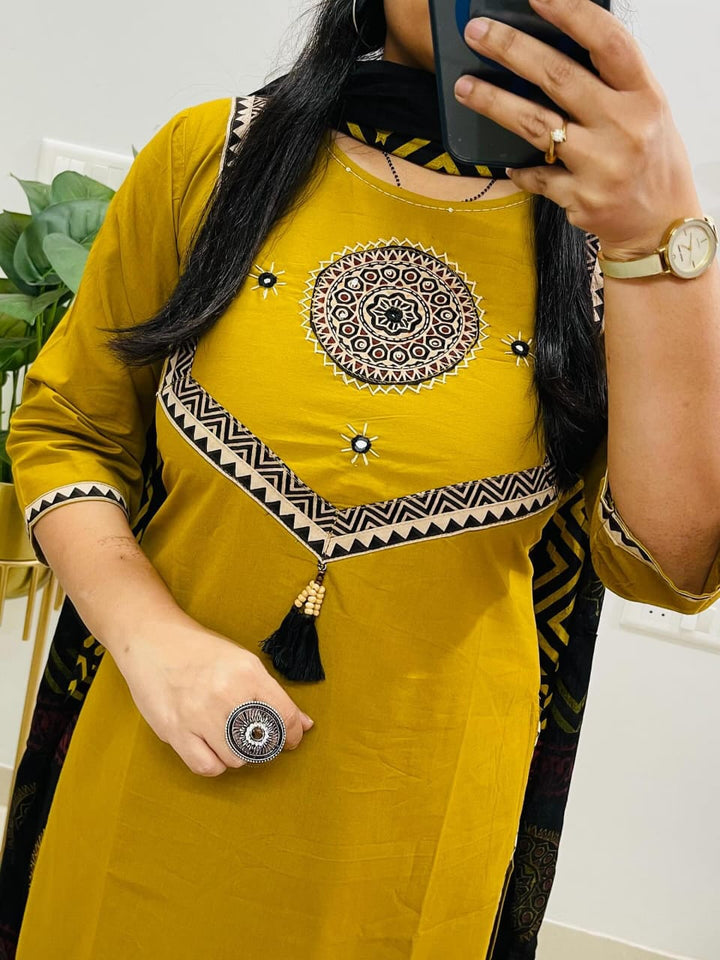 Dreamy Night Cotton Kurti Set