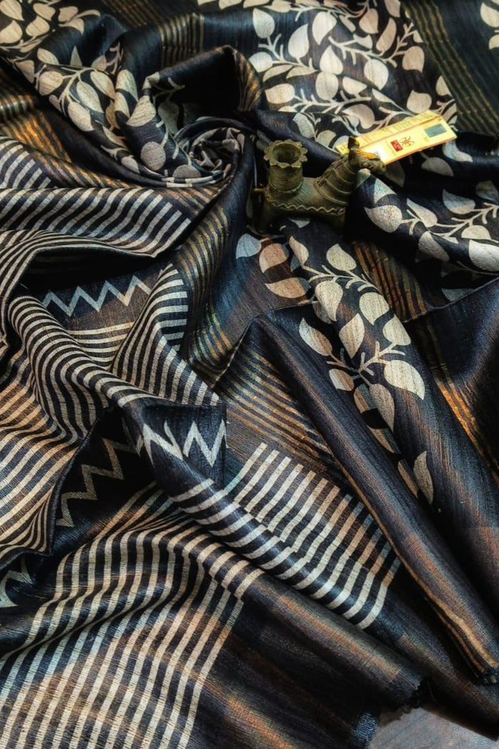 Saanjhrekha Ghicha Tussar Silk Saree