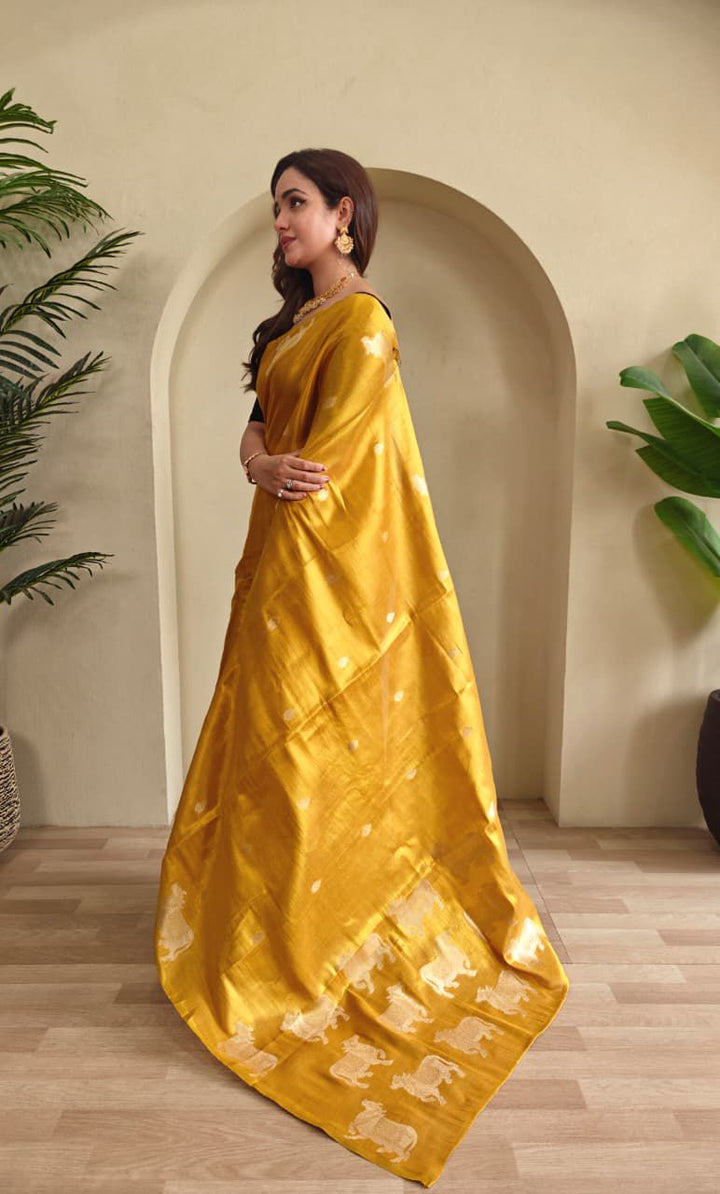 Divine Kamdhenu Tissue Silk Saree