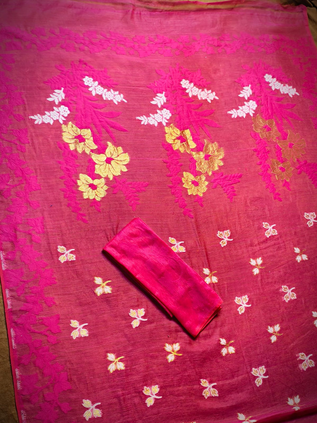 Moniharini Dhakai Jamdani Saree
