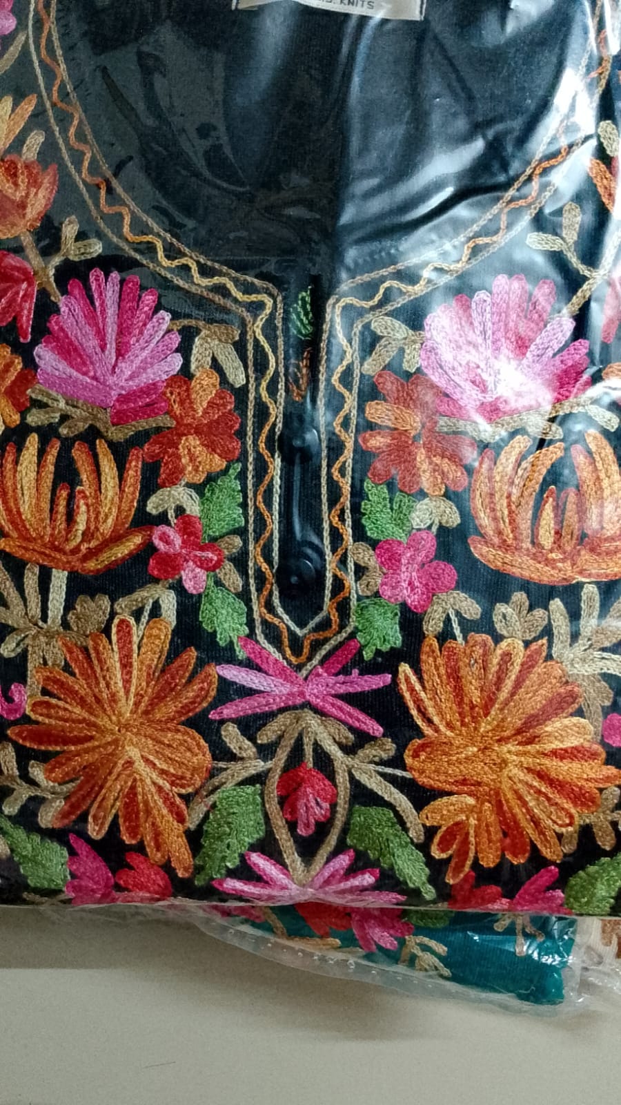 Frostine Woolen Pheran