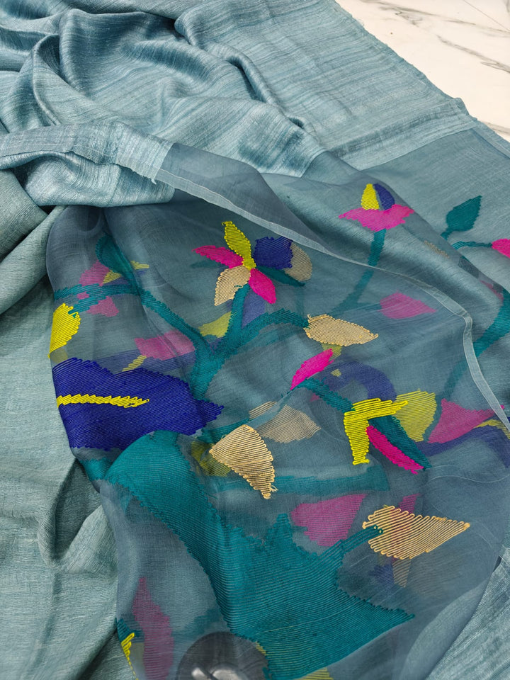 Peacock Design Matka Silk Saree